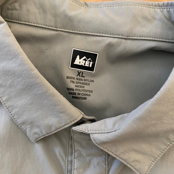 REI Mens XL Gray Sahara Technical Hiking Shirt Long Sleeve Roll Tab Ventilated - Picture 4 of 5